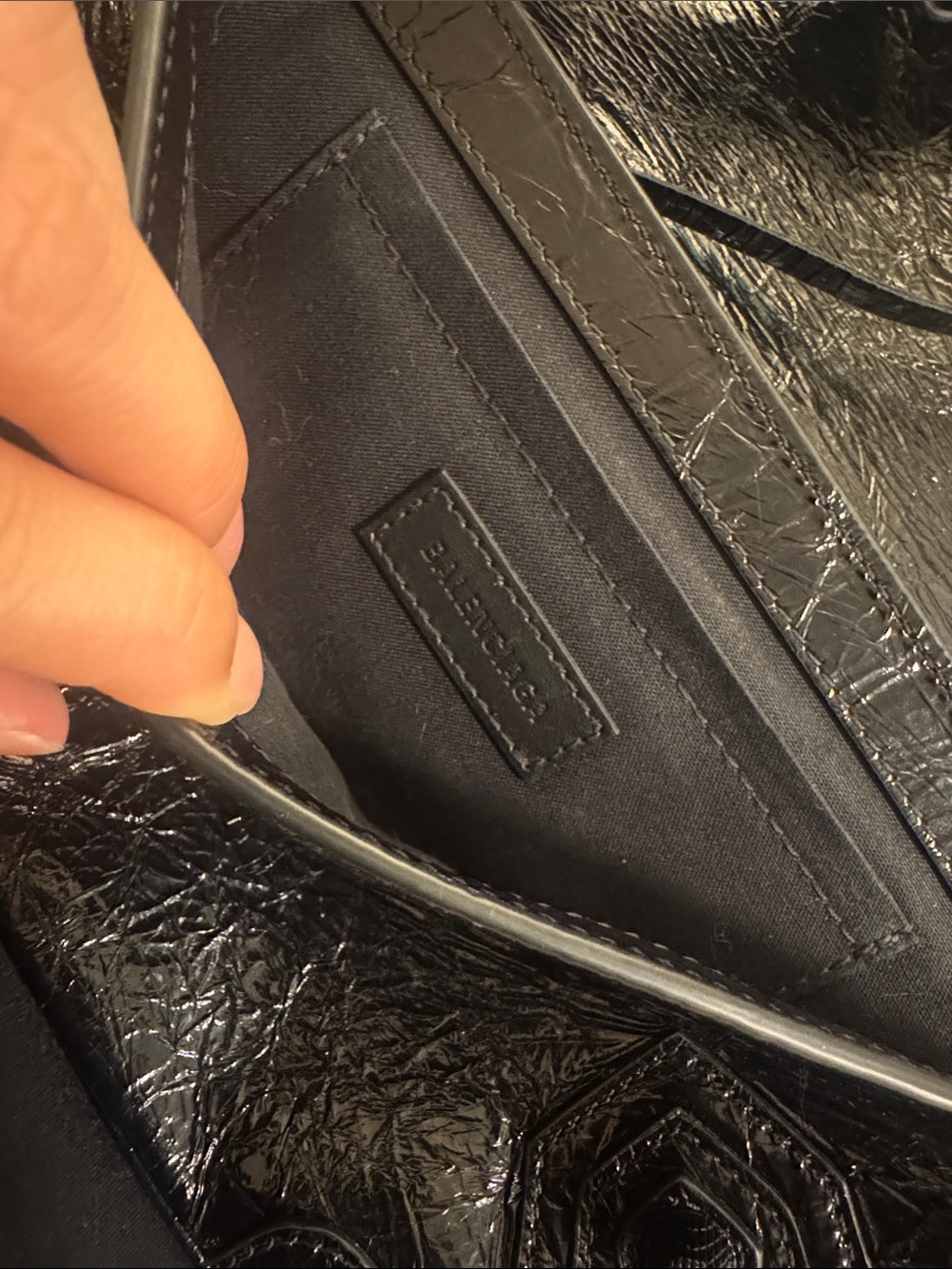 Balenciaga Le Cagole shoulder bag - Picture 7 of 8